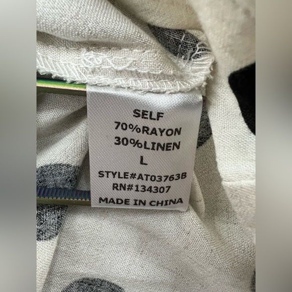 Kimi Kay Women’s Size Large Polka Dot Tank Top Cream And Black Scalloped Edge - Picture 7 of 7